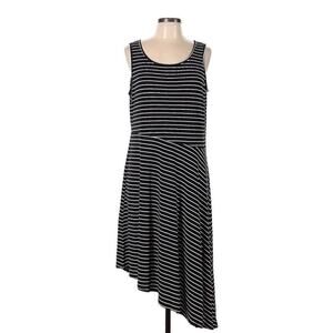 New Directions ladies size Large Asymmetrical style dress.